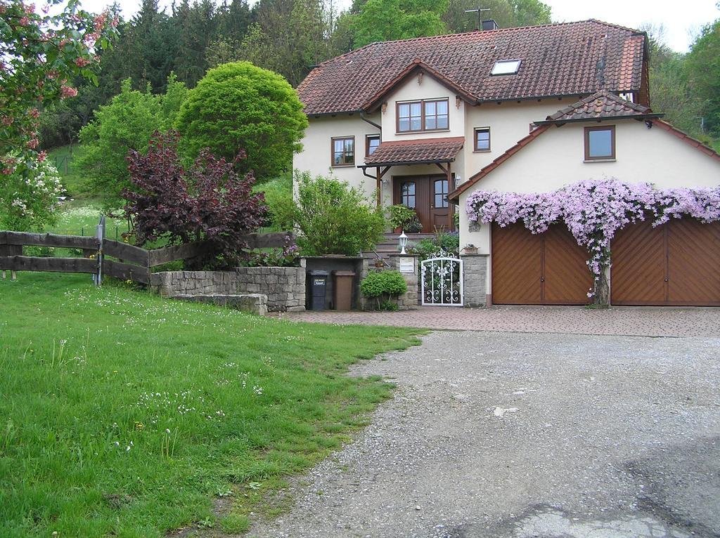 Ferienwohnung Am Alten Berg 奥森富尔特 外观 照片